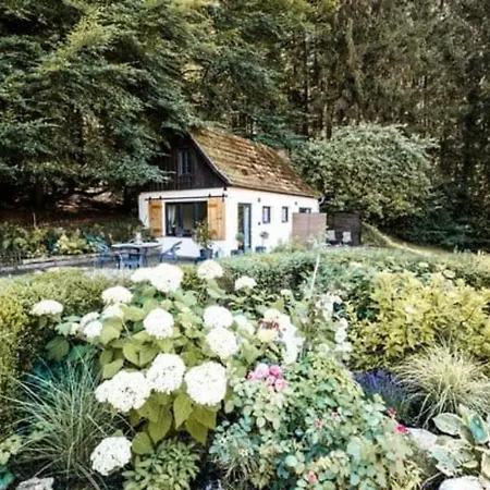 Tiny House Mit Eigener Sauna Am Waldrand In Der Fraenkischen Schweiz *