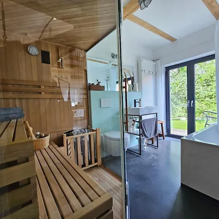 بيت للعطل Tiny House Mit Eigener Sauna Am Waldrand In Der Fraenkischen Schweiz *