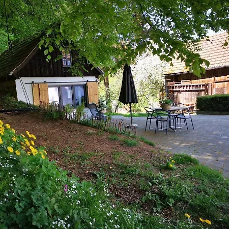 Tiny House Mit Eigener Sauna Am Waldrand In Der Fraenkischen Schweiz Casa de Férias