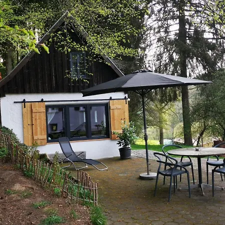 Casa de Férias Tiny House Mit Eigener Sauna Am Waldrand In Der Fraenkischen Schweiz Niederdorla