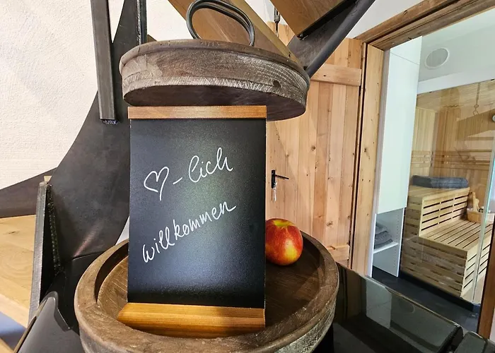 Tiny House Mit Eigener Sauna Am Waldrand In Der Fränkischen Schweiz Niederdorla